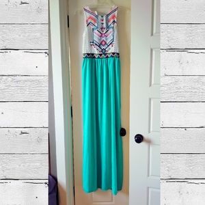 3/$25 🌟🌟🌟 Gorgeous boutique maxi dress